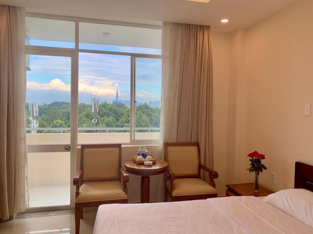 Tan Son Nhat 2 Hotel Ho Şi Min Exterior foto