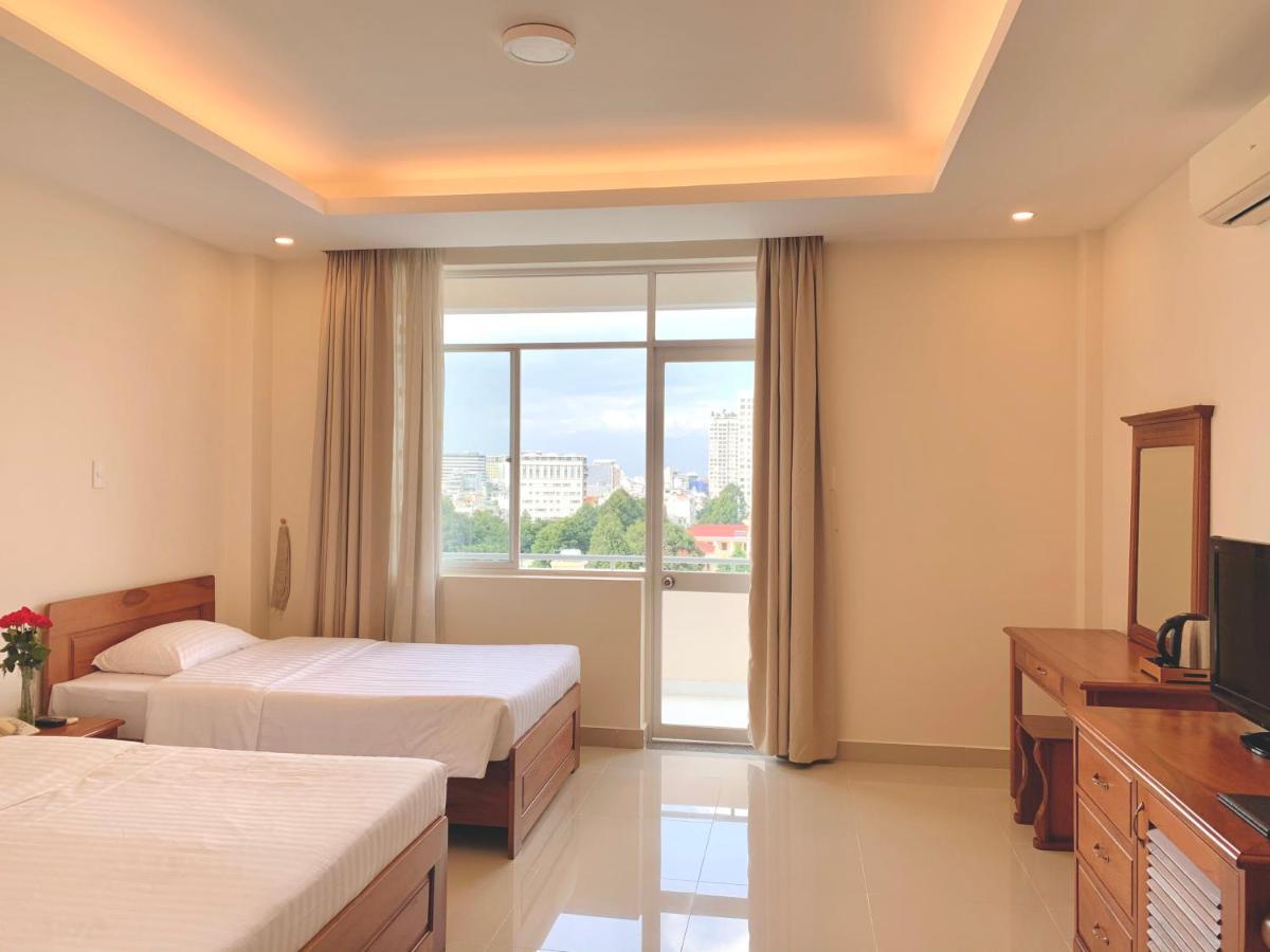 Tan Son Nhat 2 Hotel Ho Şi Min Exterior foto