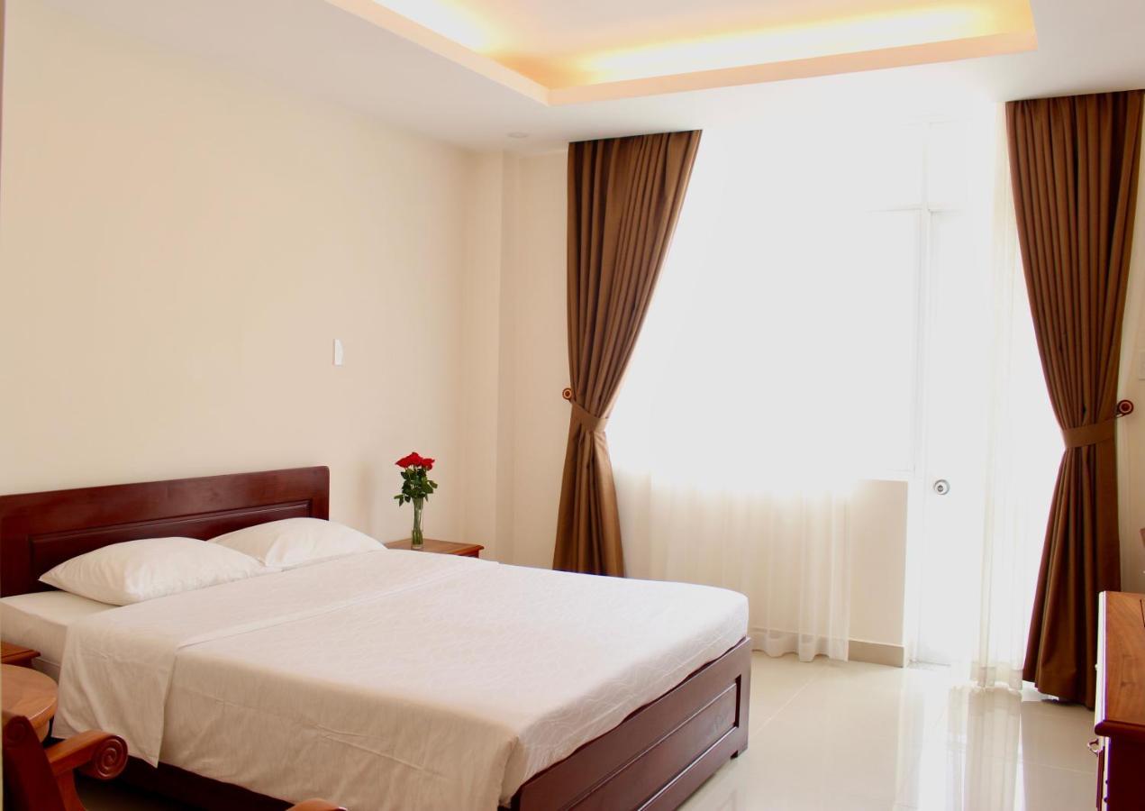 Tan Son Nhat 2 Hotel Ho Şi Min Exterior foto