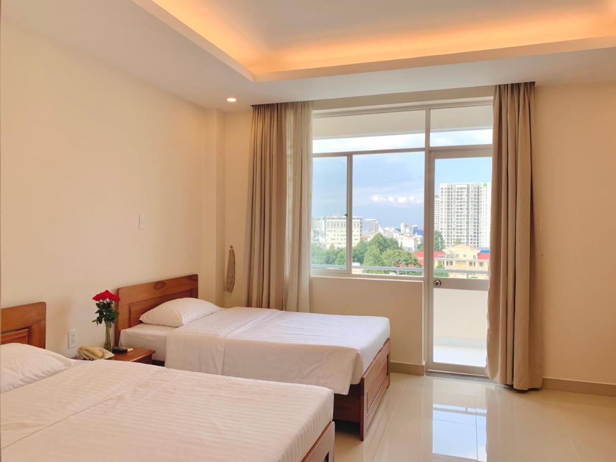 Tan Son Nhat 2 Hotel Ho Şi Min Exterior foto